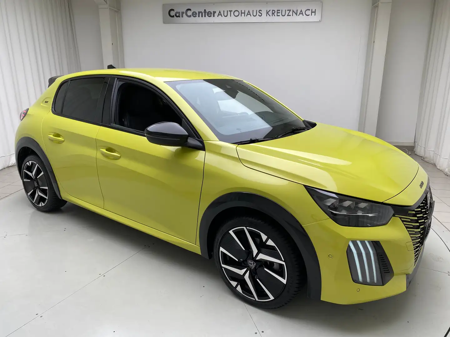 Peugeot 208 Hybrid 145 e-DSC6 GT Automatik ACC LED Gelb - 1