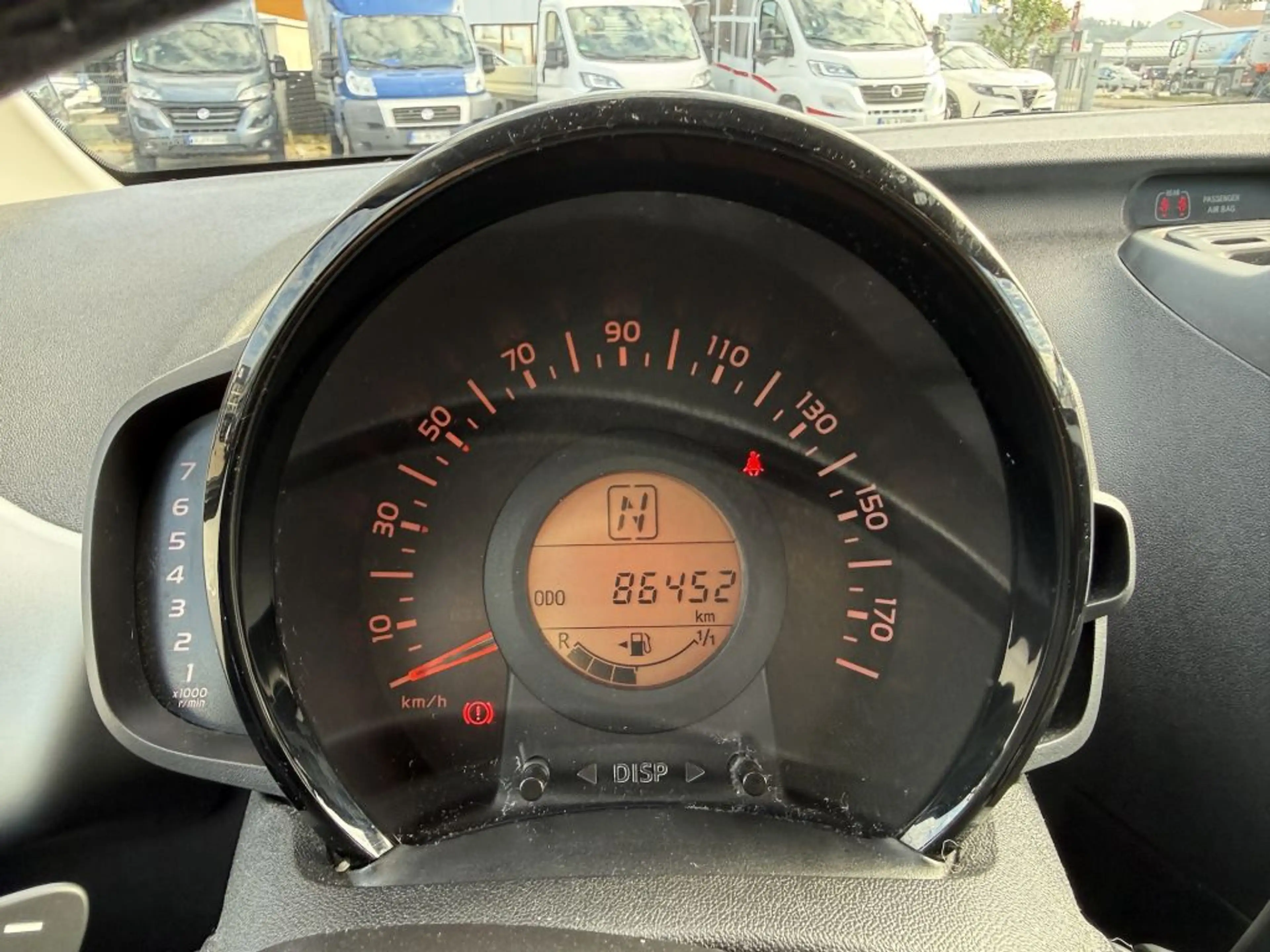 Toyota Aygo X x-shift x-play touch — photo 14