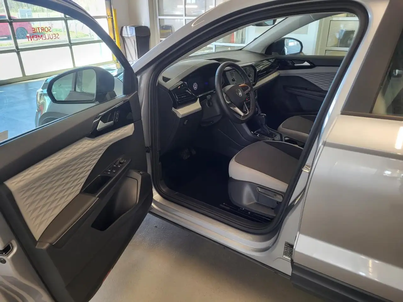 Volkswagen Taos снимка Volkswagen Taos