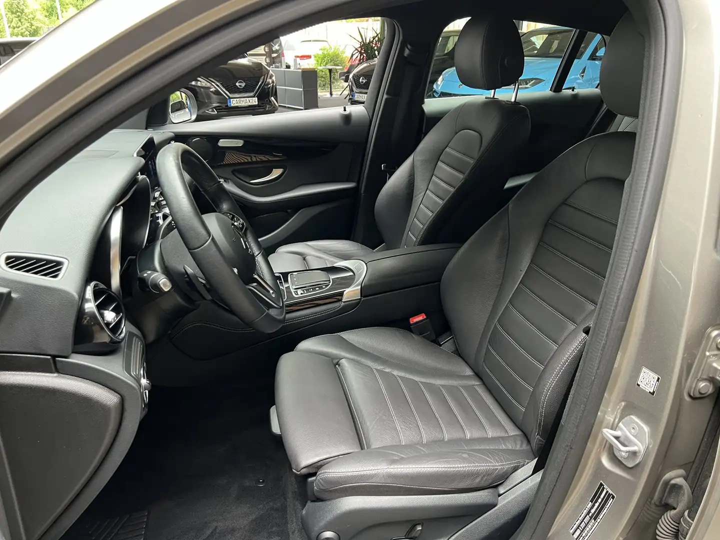 Mercedes-Benz GLC 400 GLC GLC 400d 4Matic Coupe 1-Hand unfallfrei AHK Grau - 2