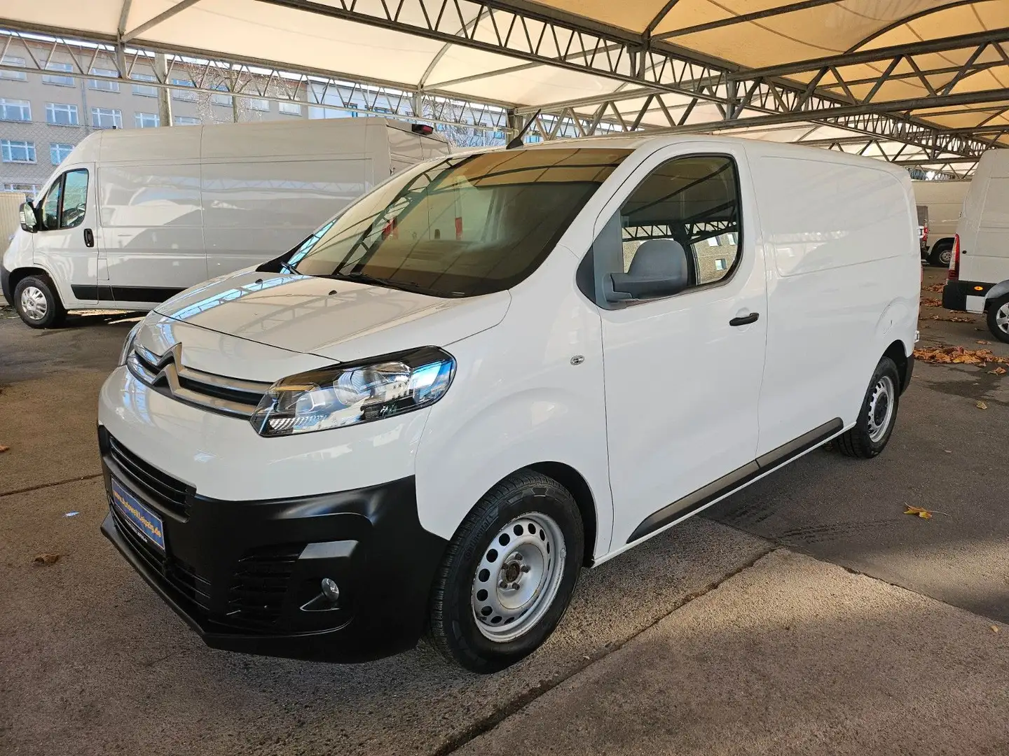 Citroen Jumpy 2.0 HDI 120 L2 Kastenwagen M Klima Weiß - 1