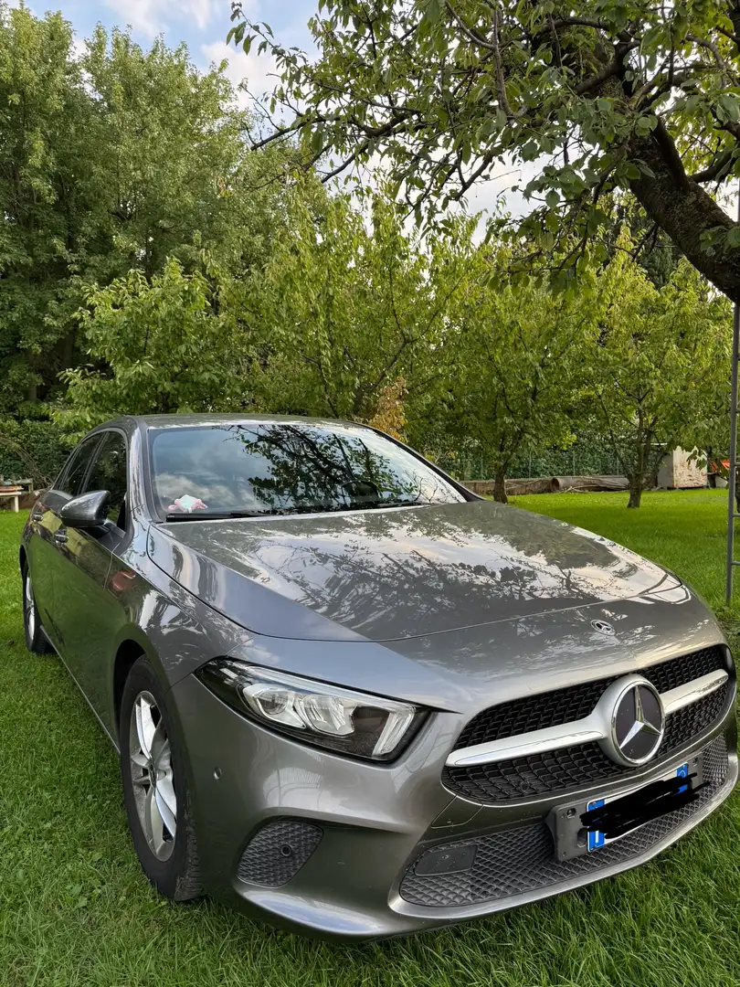 Mercedes-Benz A 180 d Business extra auto - 1