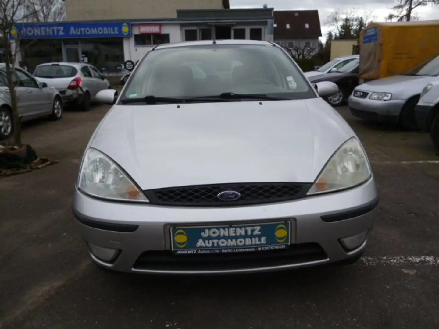 Ford Focus Trend Silber - 2