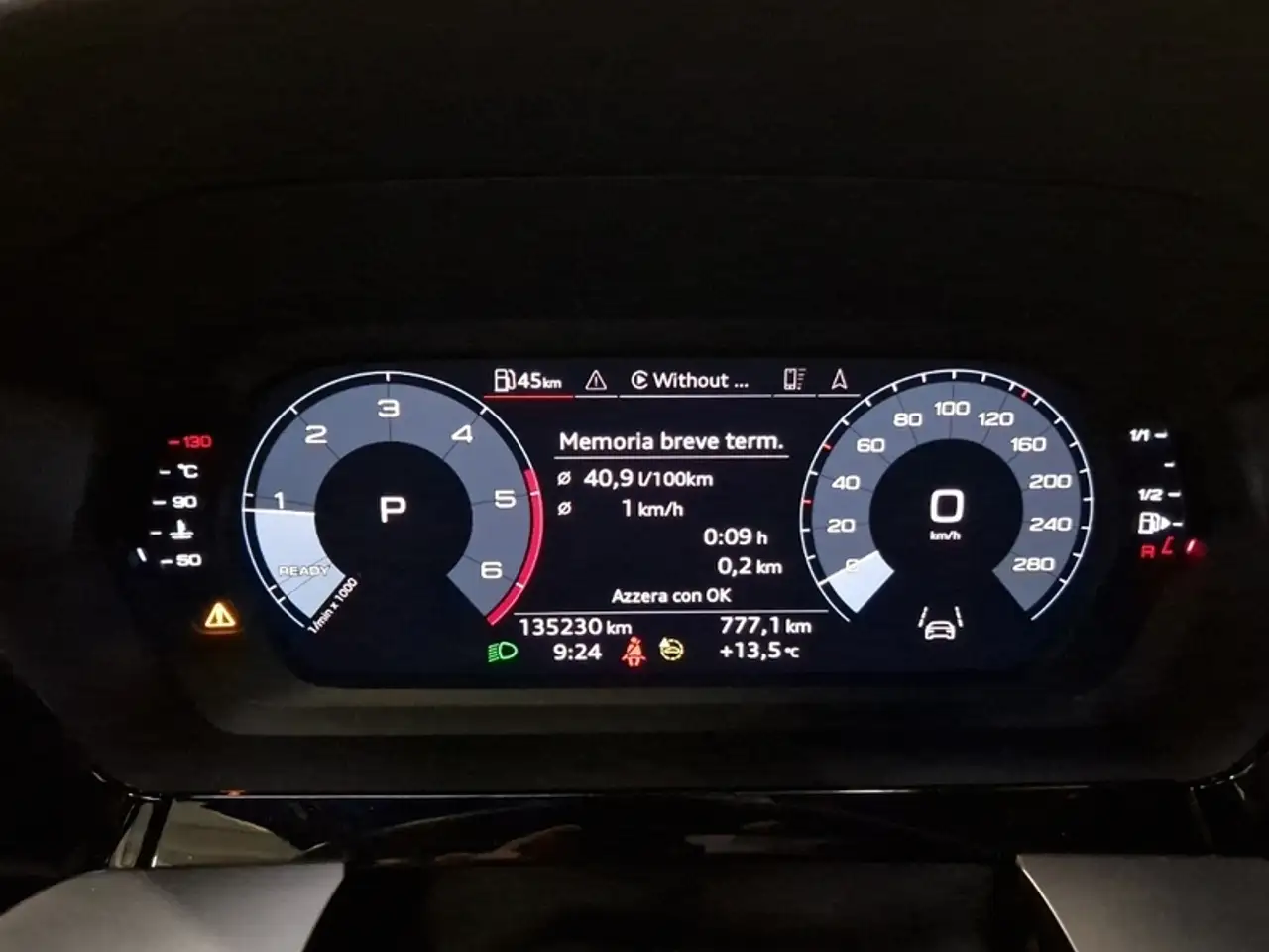 Audi A3 SPORTBACK 30 TDI S TRONIC BUSINESS S.BACK 5 PORTE BERLINA 8
