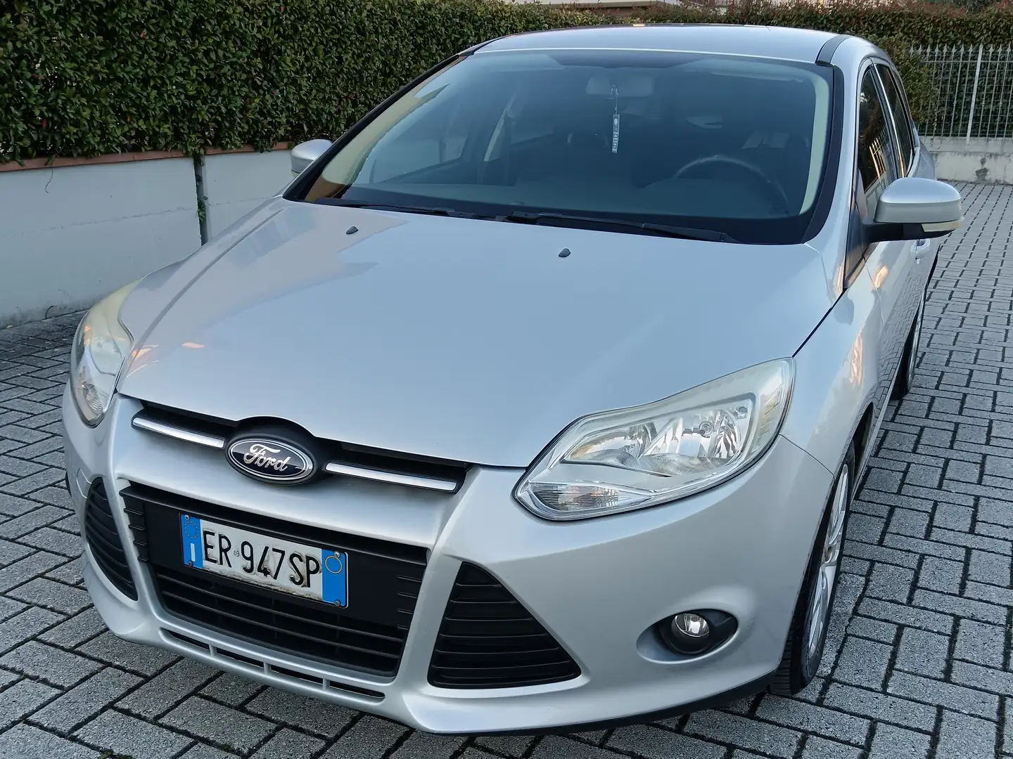 Ford Focus Focus+III+2011+SW+SW+1.6+tdci+Individual+115cv Grigio - 1