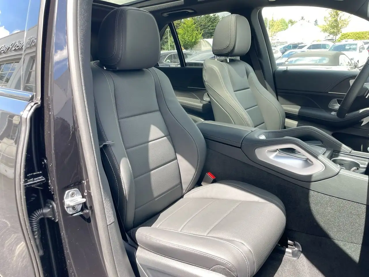 Mercedes-Benz GLE снимка Mercedes-Benz GLE