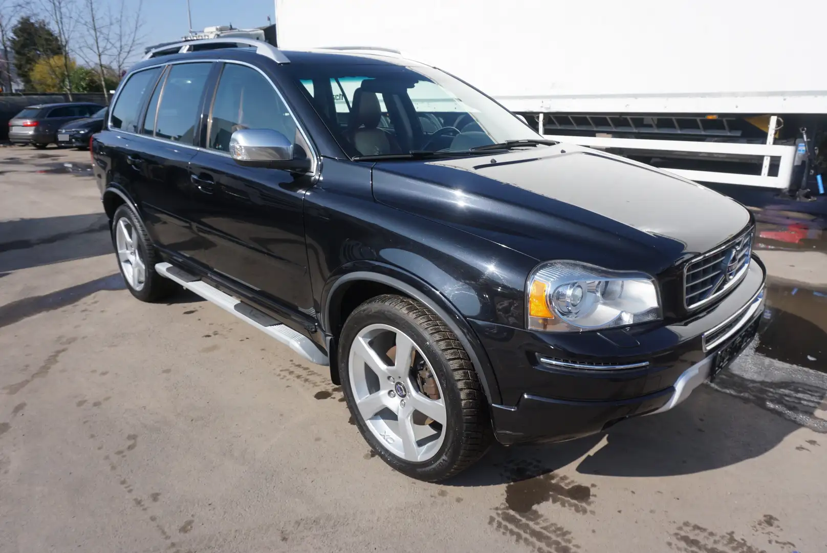 Volvo XC90 XC 90 D5 Summum Geartronic AWD *7Sitzer/TÜV-NEU Zwart - 1