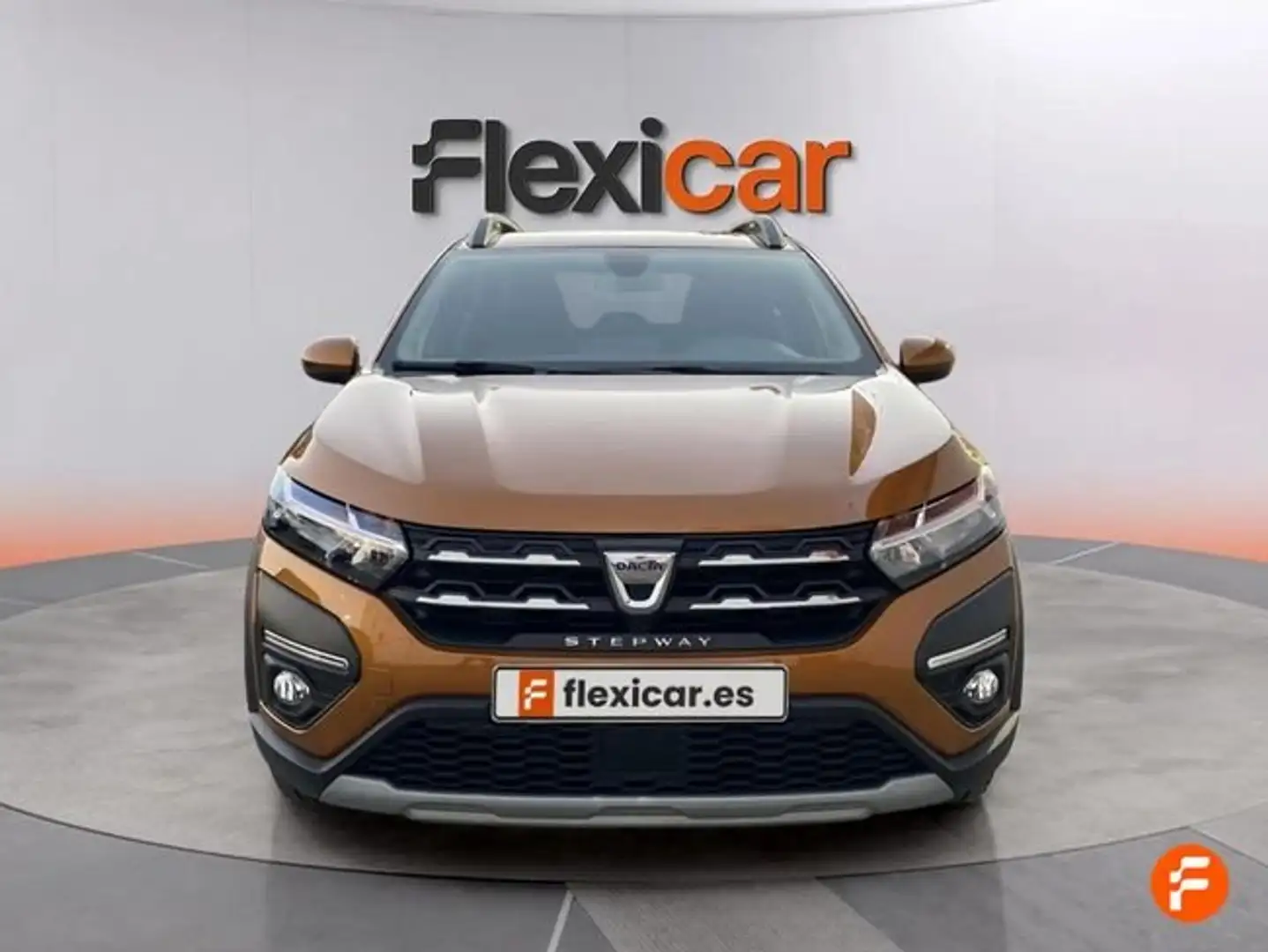 Dacia Sandero Stepway TCe Essential 67kW Naranja - 2