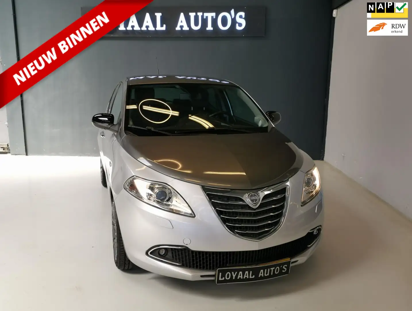 Lancia Ypsilon 0.9 TwinAir Platinum | AIRCO | TREKHAAK | ELEK.RAM Grijs - 1