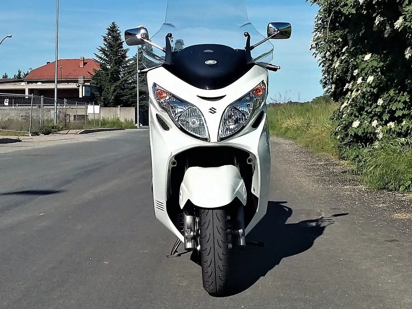 Suzuki Burgman 400 Blanco - 2