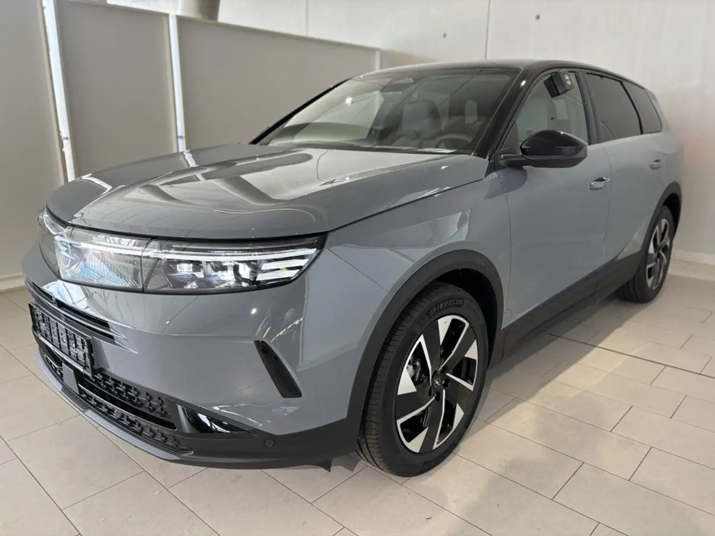 Opel Grandland 1.2 DI Hybrid 48 V Automatik GS (K) Grau - 1