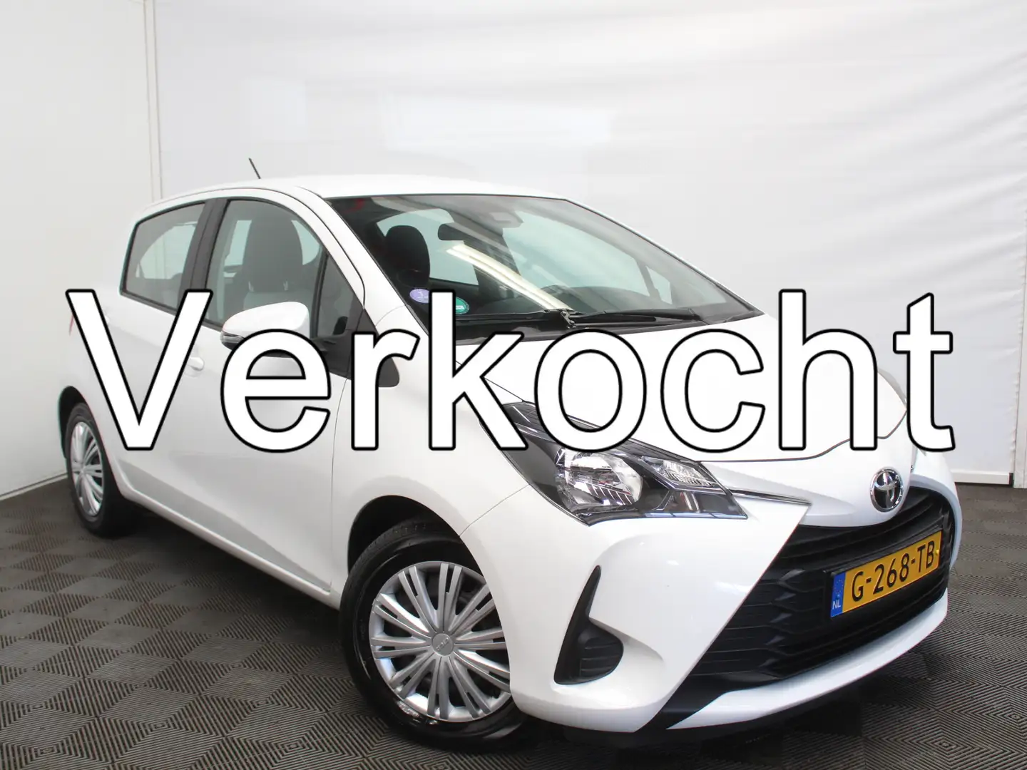 Toyota Yaris 1.0 VVT-i Comfort AIRCO | CV | ELRM | STB | ISOFIX Blanc - 1