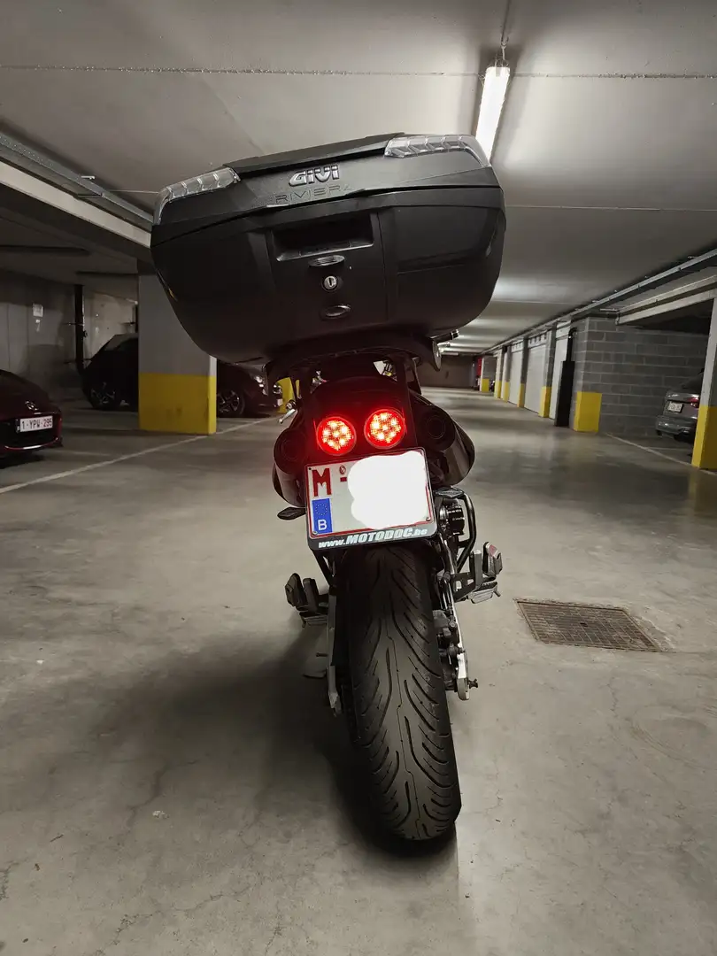 Suzuki GSR 600 Noir - 1