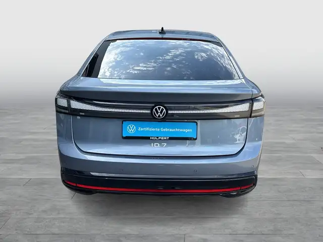 Volkswagen Id.7 view 5
