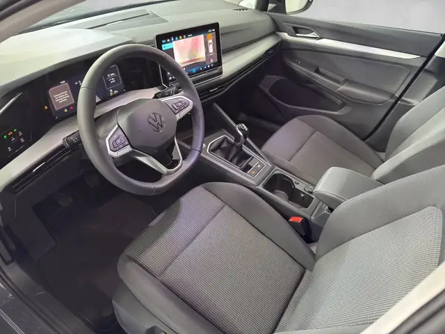 Volkswagen Golf view 6