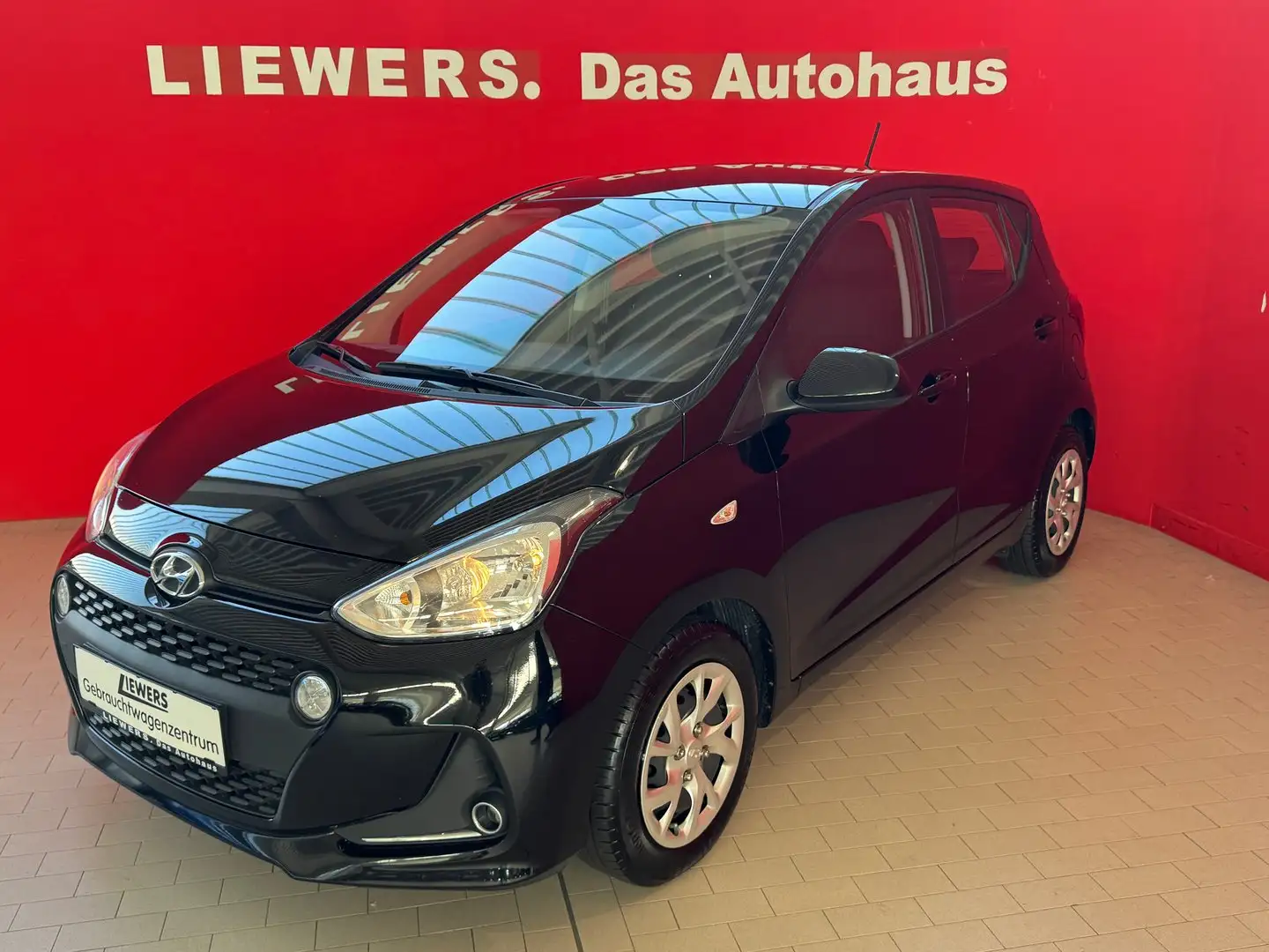 Hyundai i10 LEVEL 3 Schwarz - 1