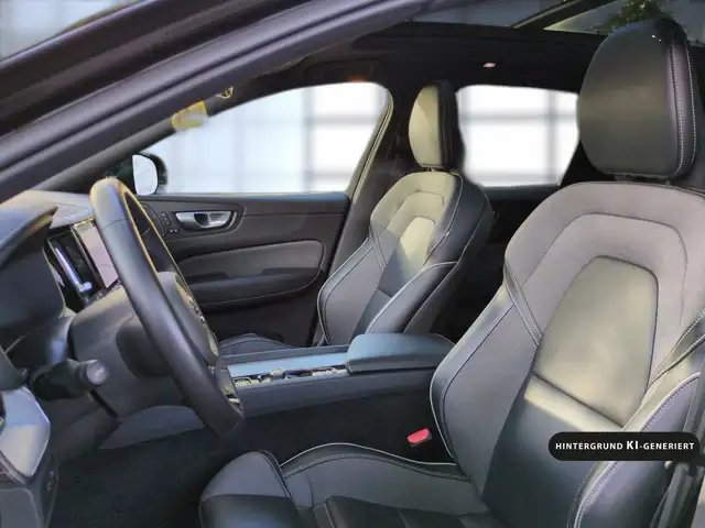 Volvo XC60 view 12