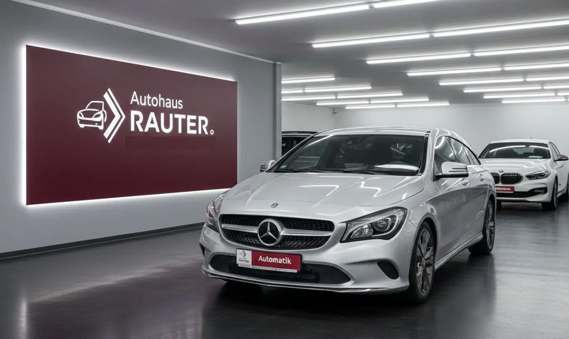 Mercedes-Benz CLA 200d Shooting Brake 2018 NAVI LED AHK 98tKM Argent - 1