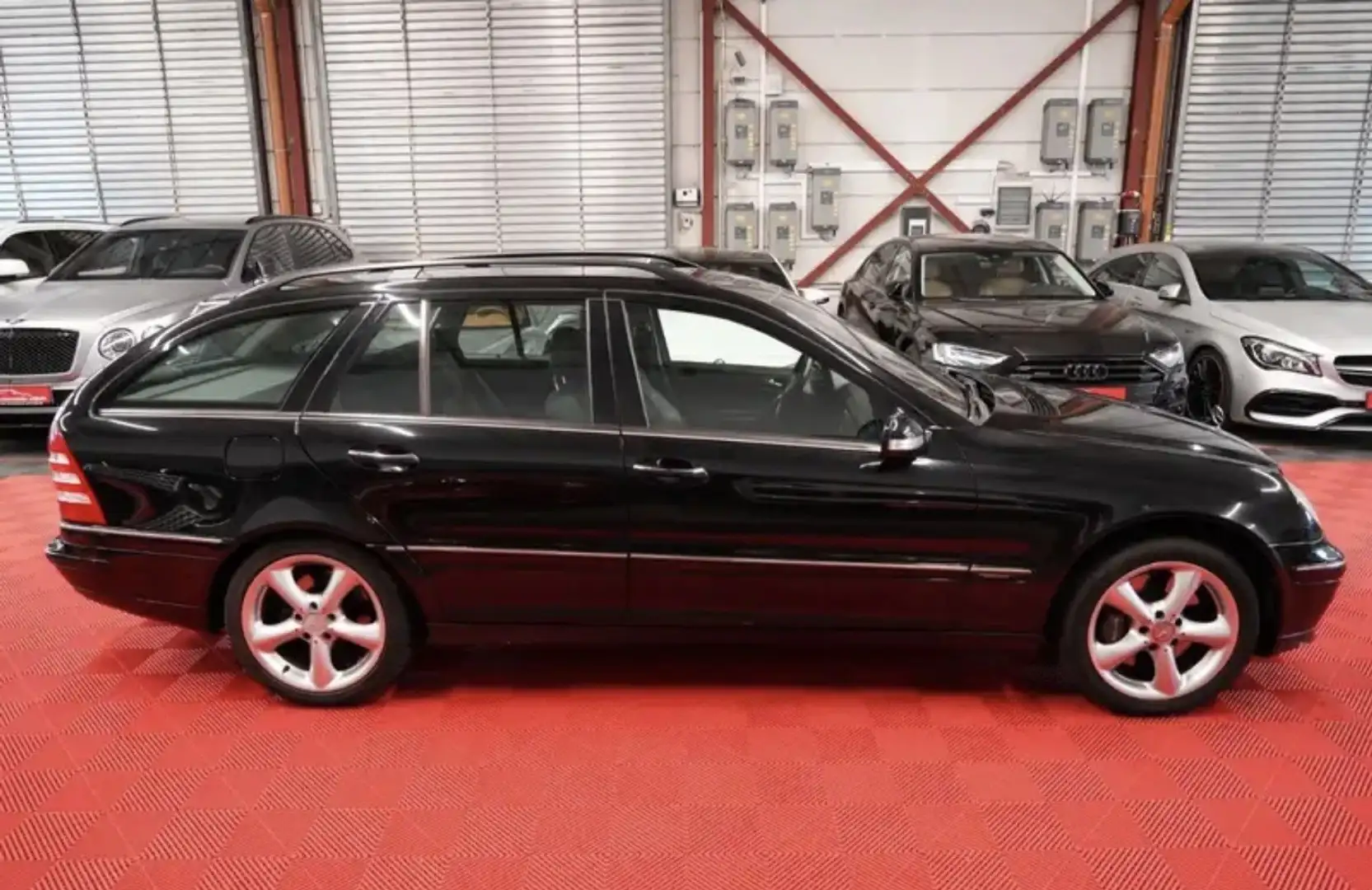Mercedes-Benz C 230 T Kompressor Elegance - 1
