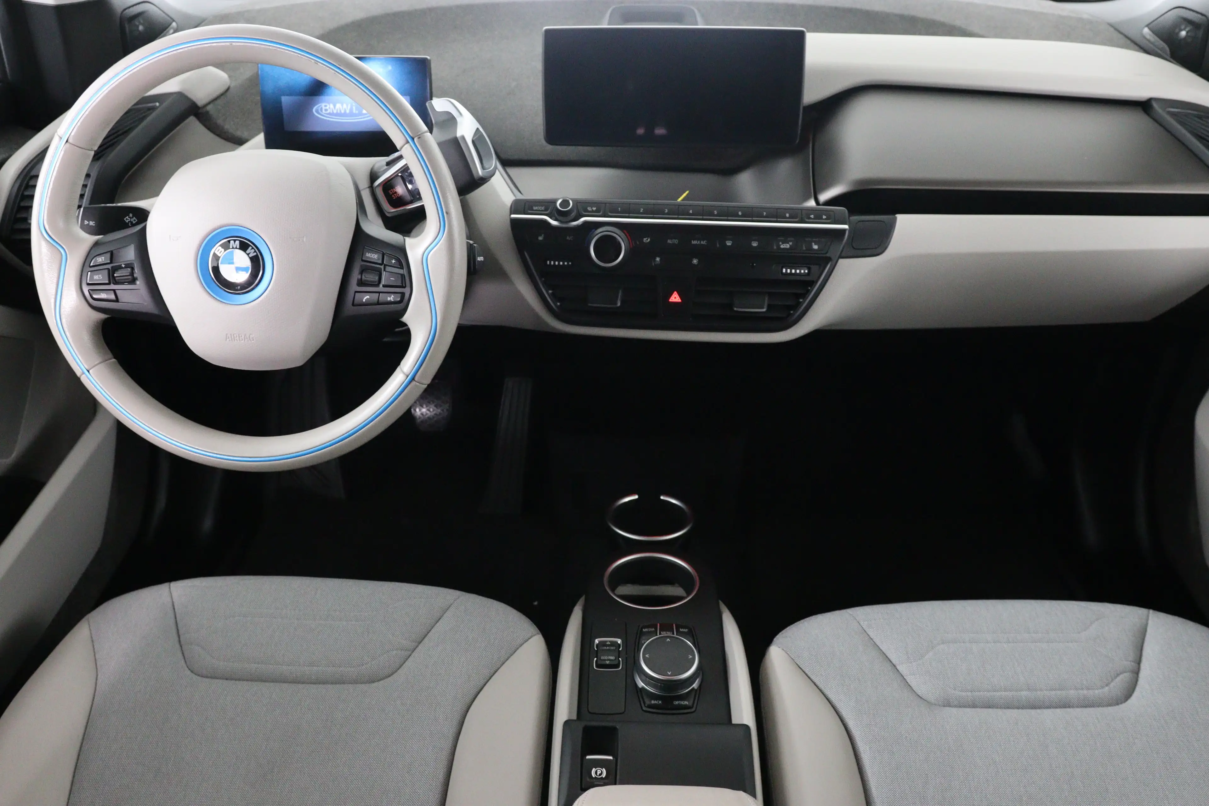BMW i3 Basis iPerformance 94Ah 33 kWh | Dealer Onderhoud — photo 4