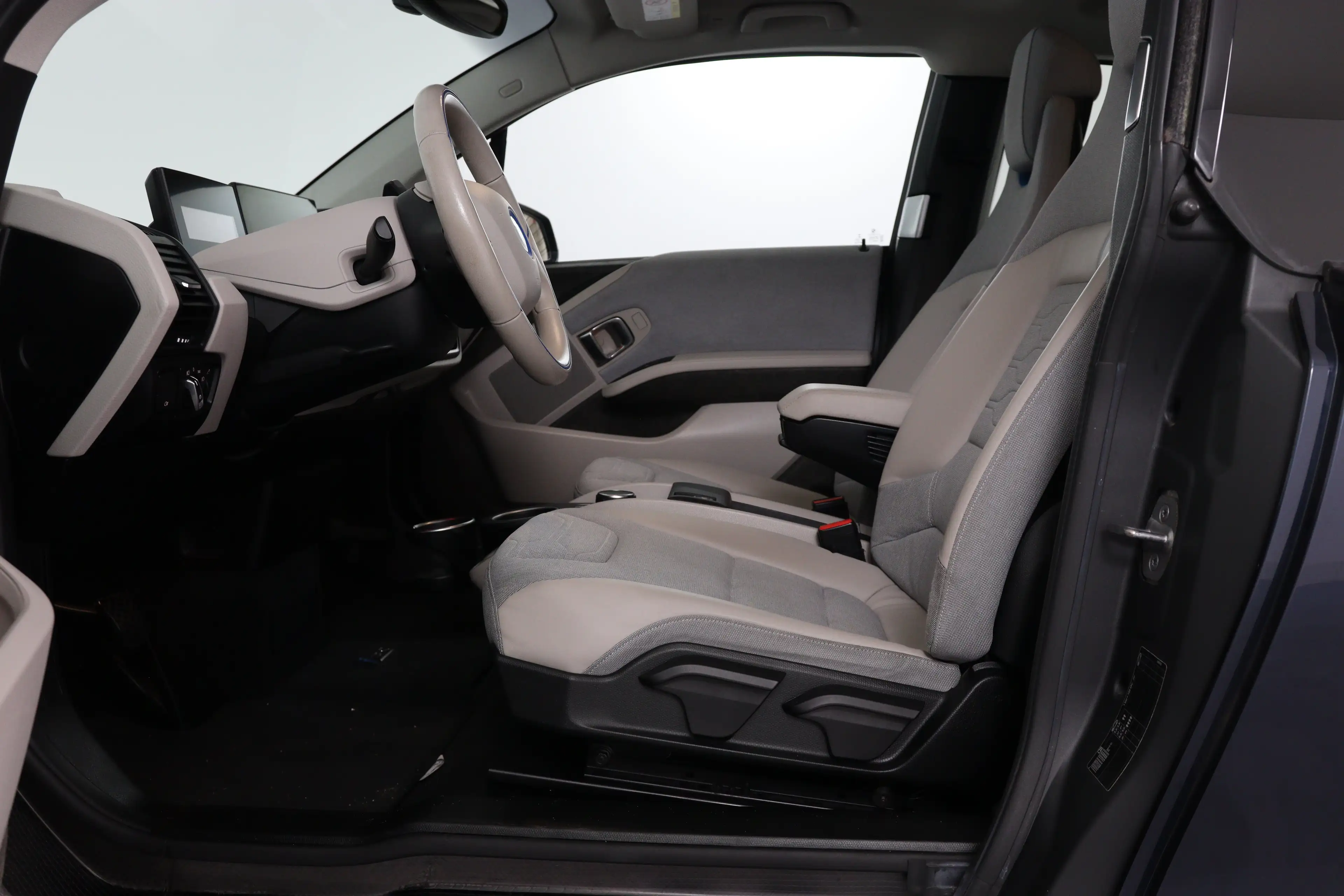 BMW i3 Basis iPerformance 94Ah 33 kWh | Dealer Onderhoud — photo 21