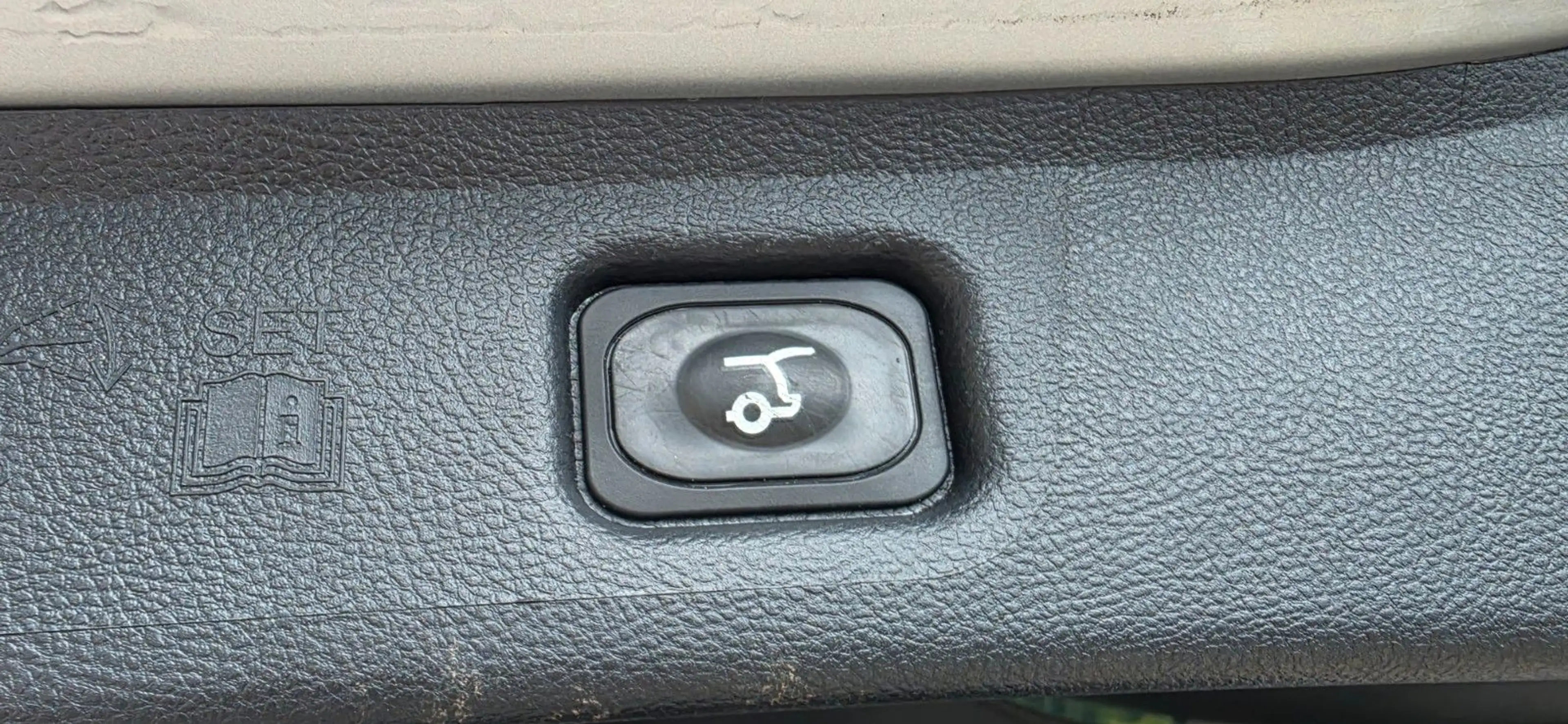 Ford S-Max ST-Line*AHK*ASSIST*ACC*LED*WINTERP.* — photo 14