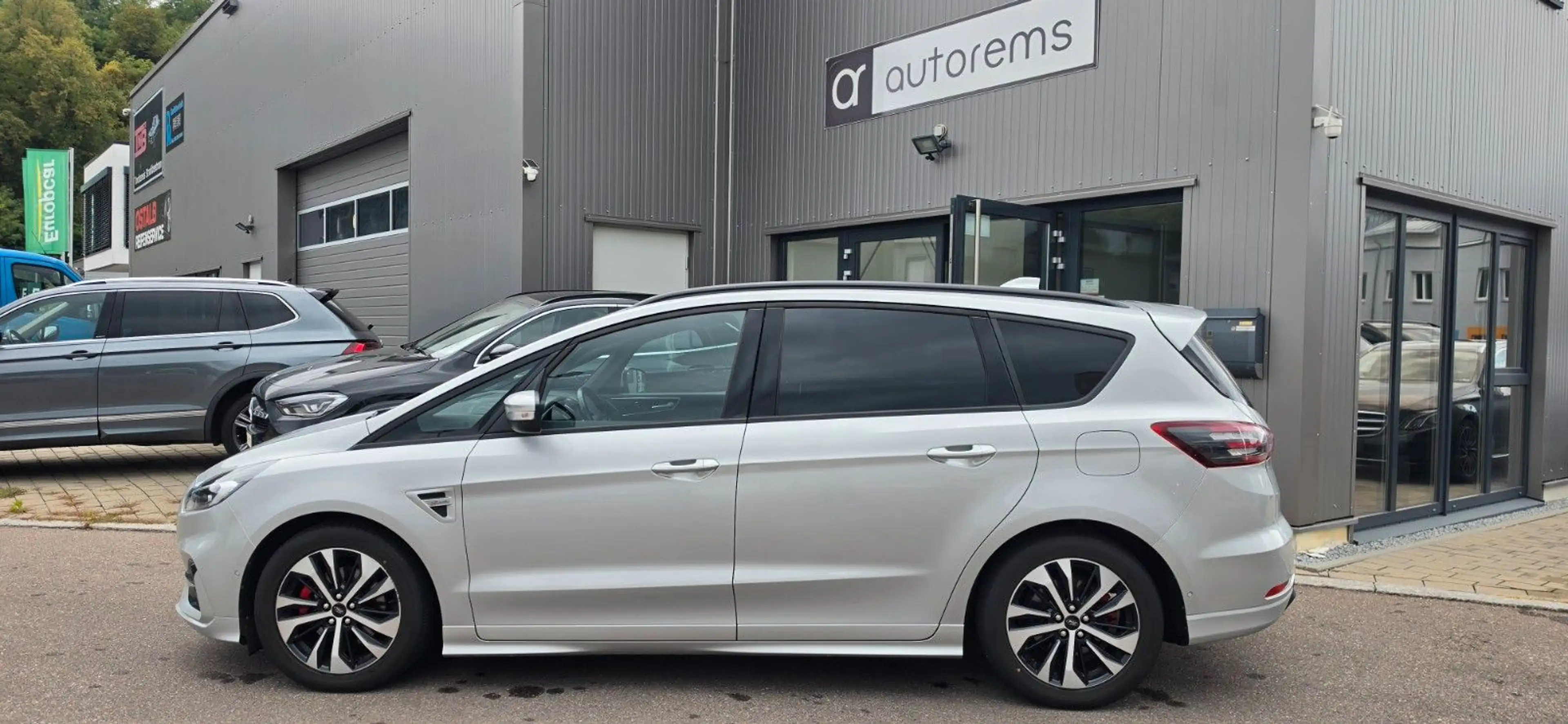 Ford S-Max ST-Line*AHK*ASSIST*ACC*LED*WINTERP.* — photo 8