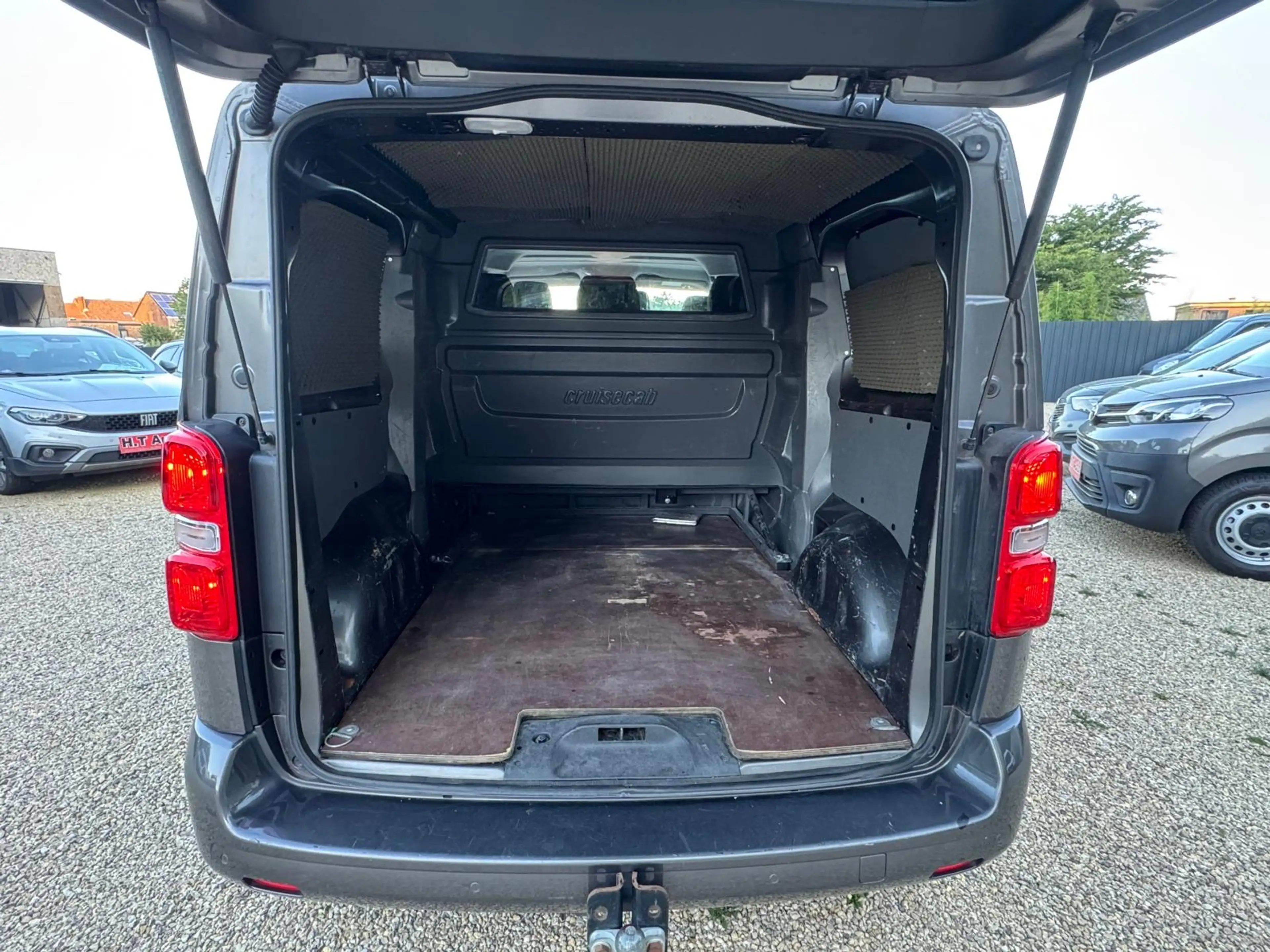 Peugeot Expert 2.0 BlueHDi L2/Etat neuf/Airco/Euro6b/6 places — photo 9