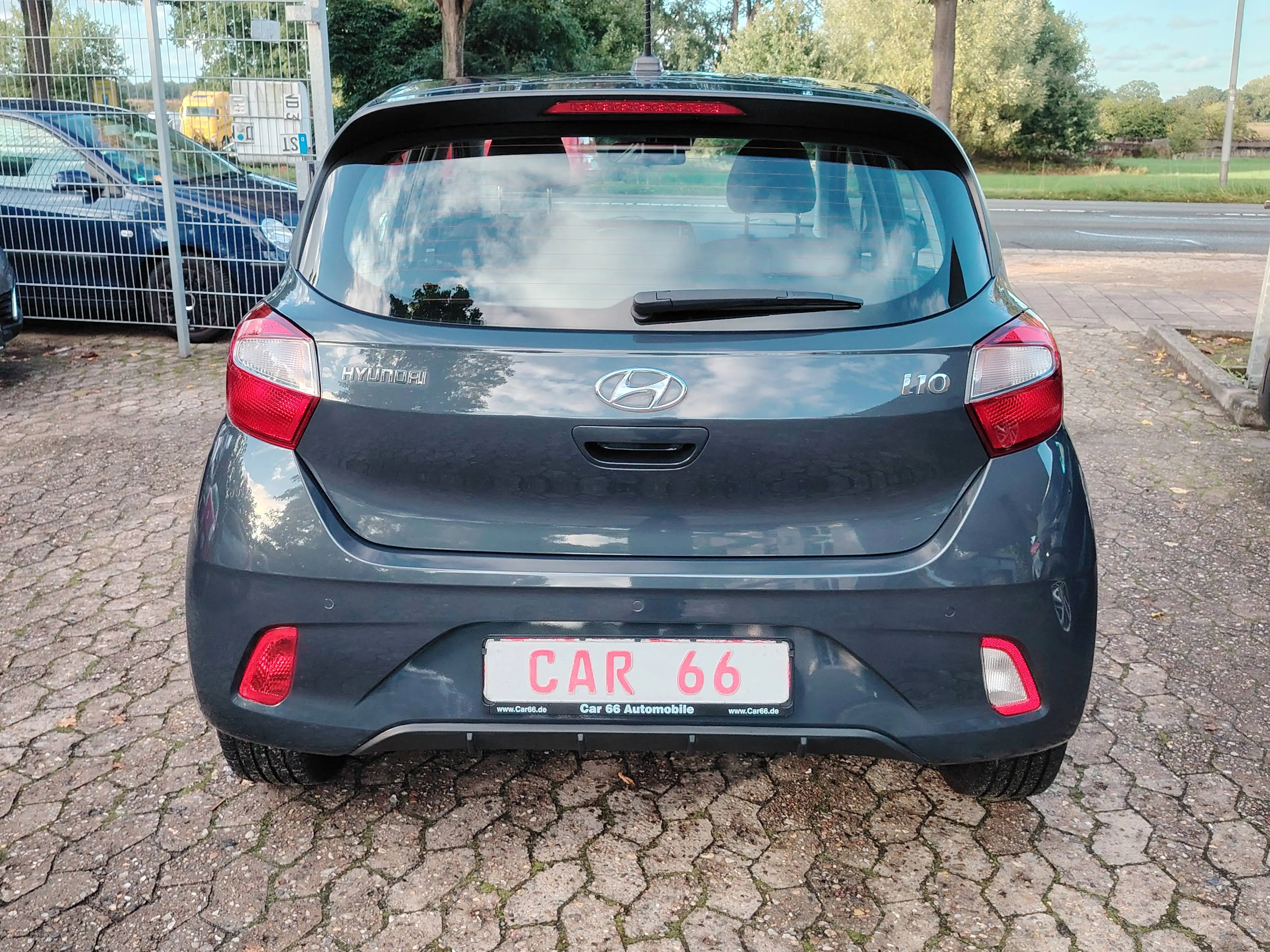 Hyundai i10 Trend — photo 4