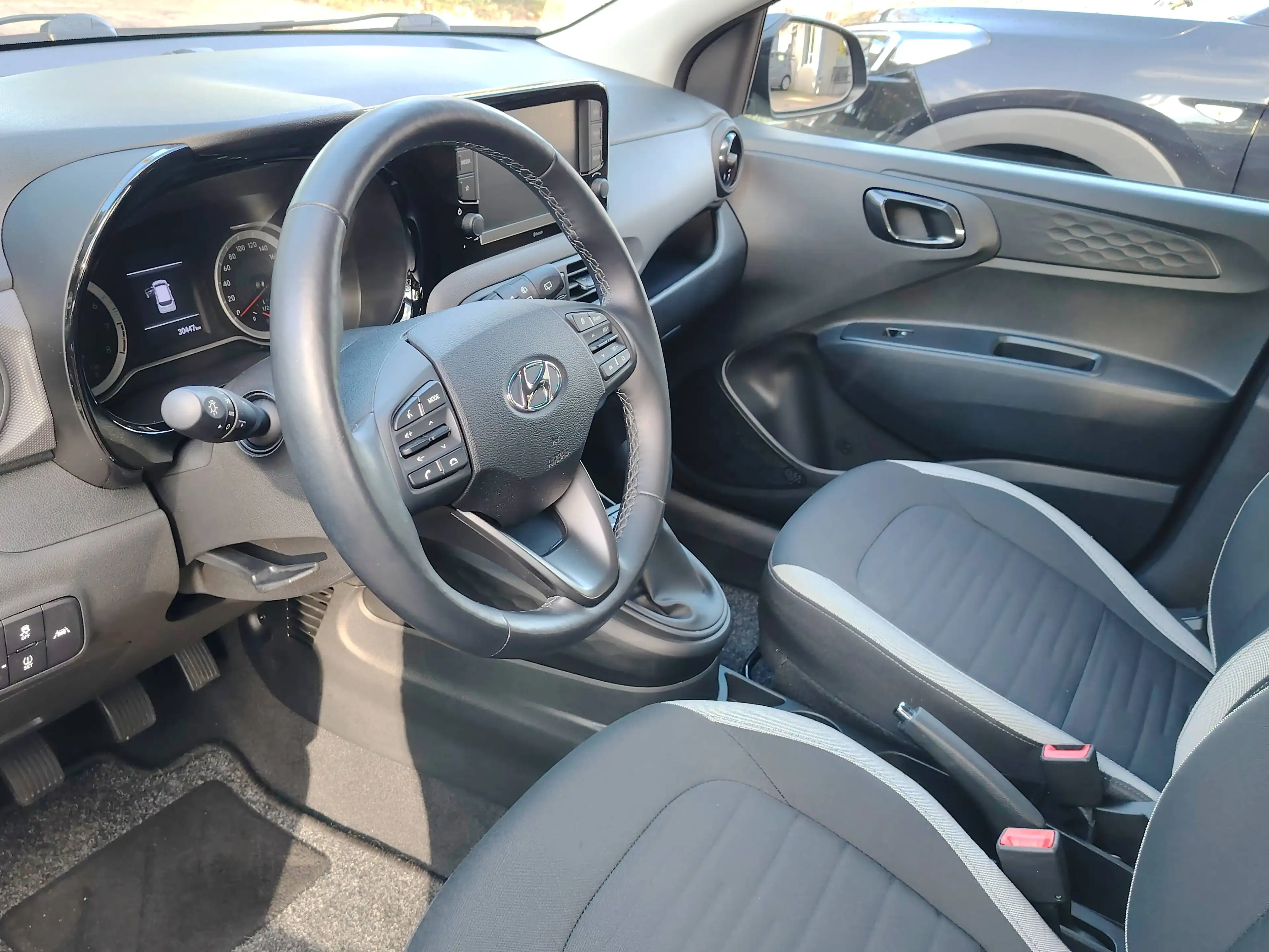 Hyundai i10 Trend — photo 8