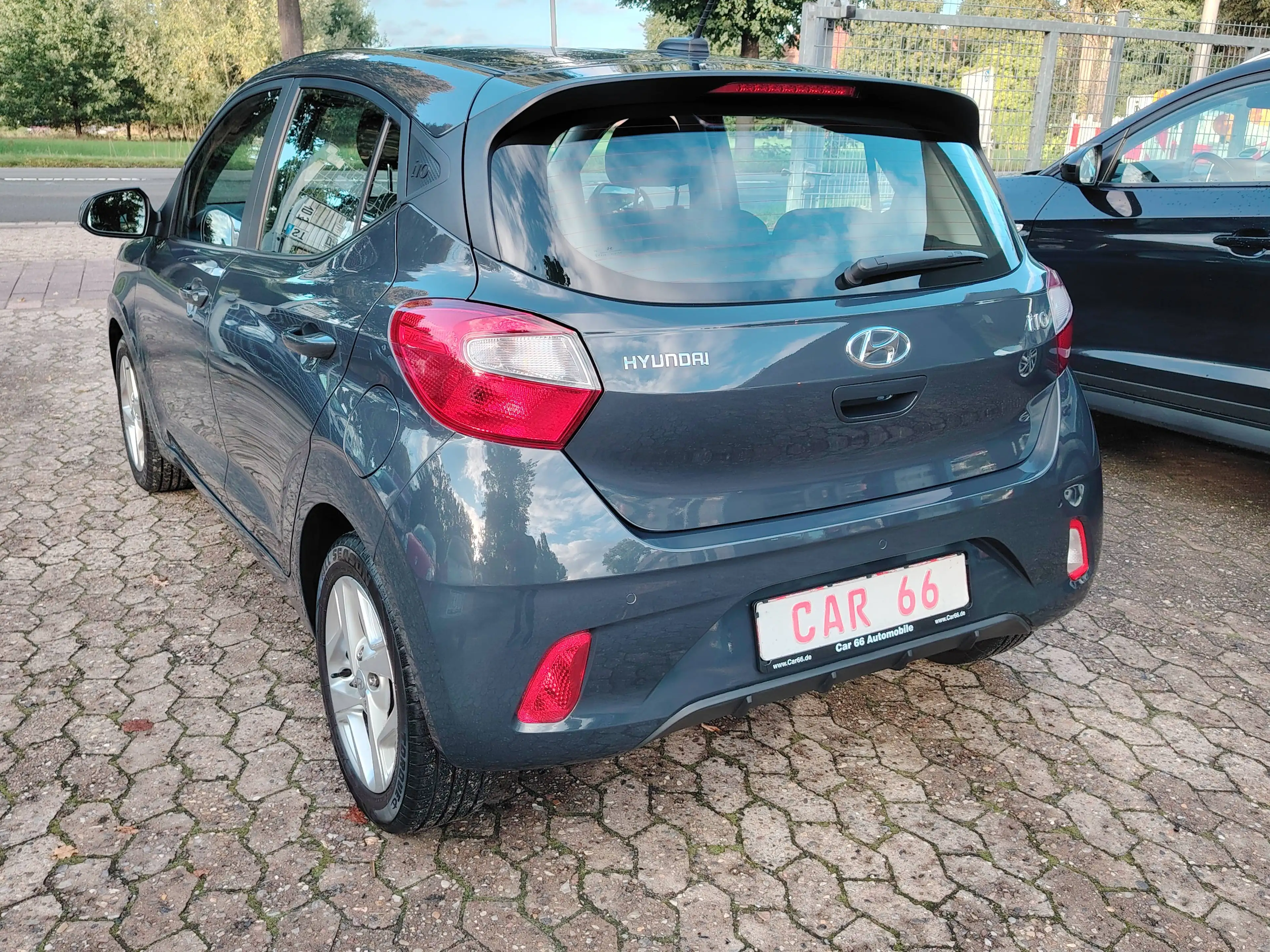 Hyundai i10 Trend — photo 3