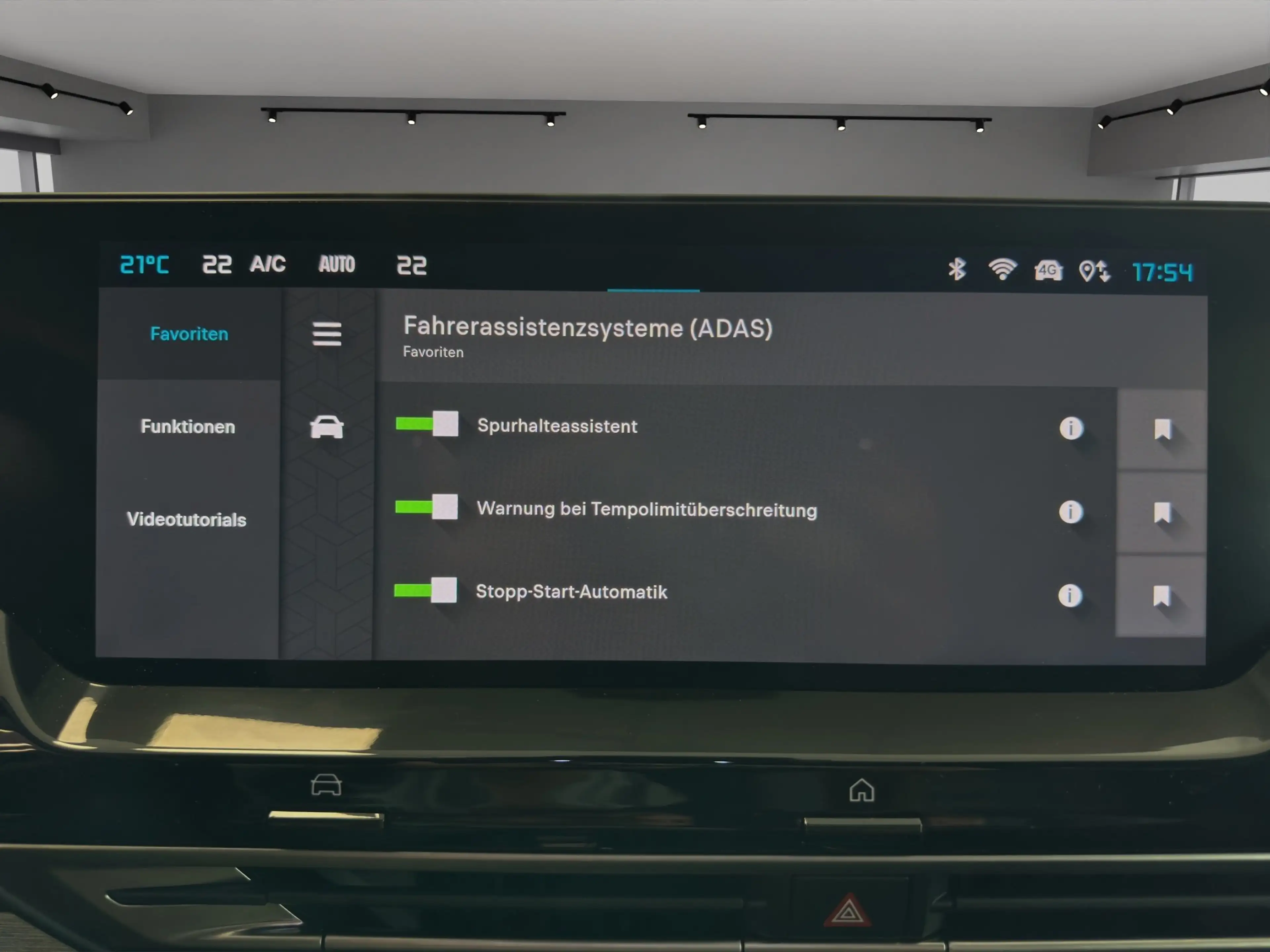 Citroen C5 X Plus 1.2 145 eDSC6 Hybrid PDC/RFK/SHZ/LED/DAB/NAVI — photo 12