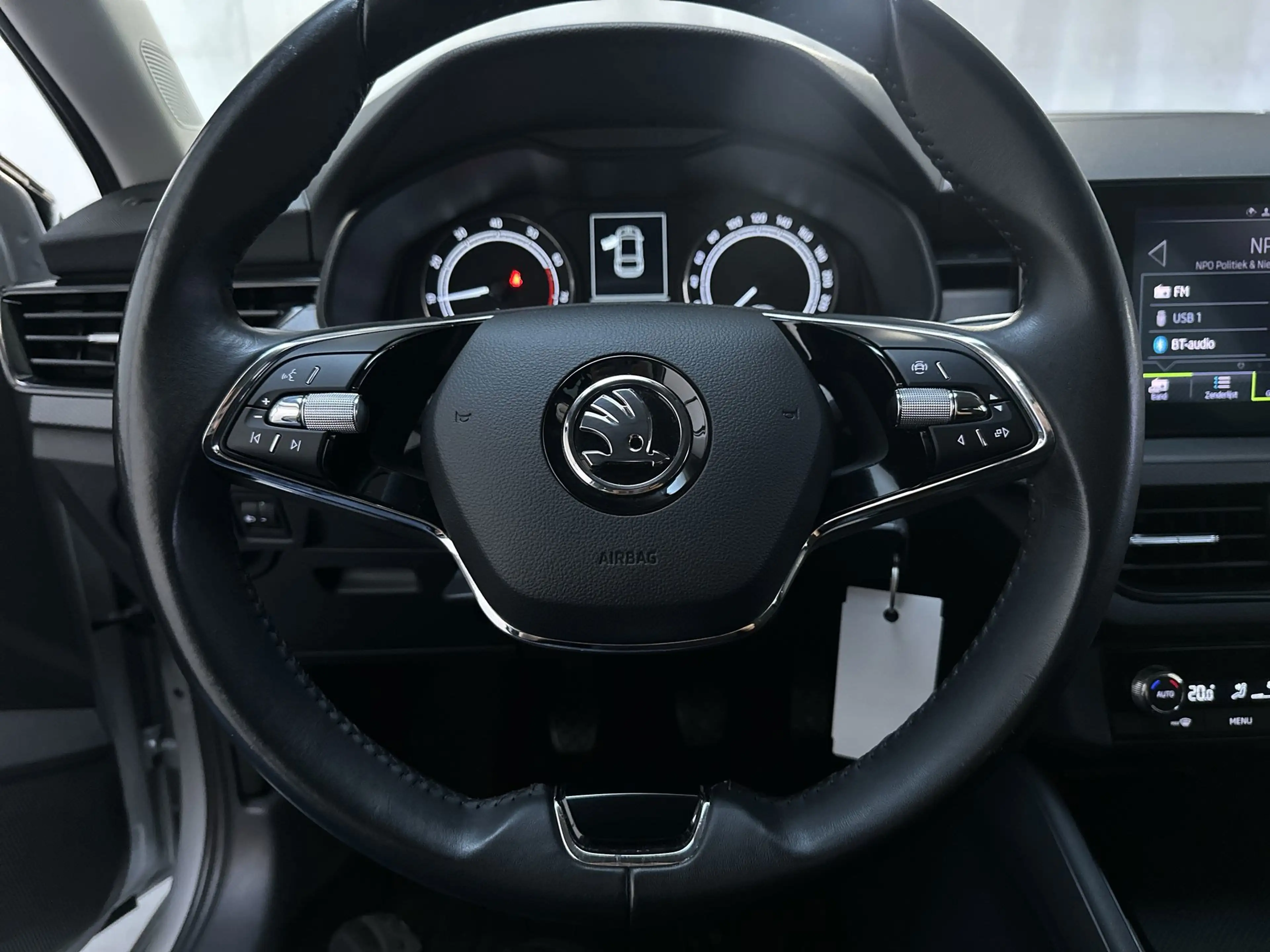 Skoda Scala 1.0 TSI 110pk Ambition Parkeersensoren Navigatie A — photo 5
