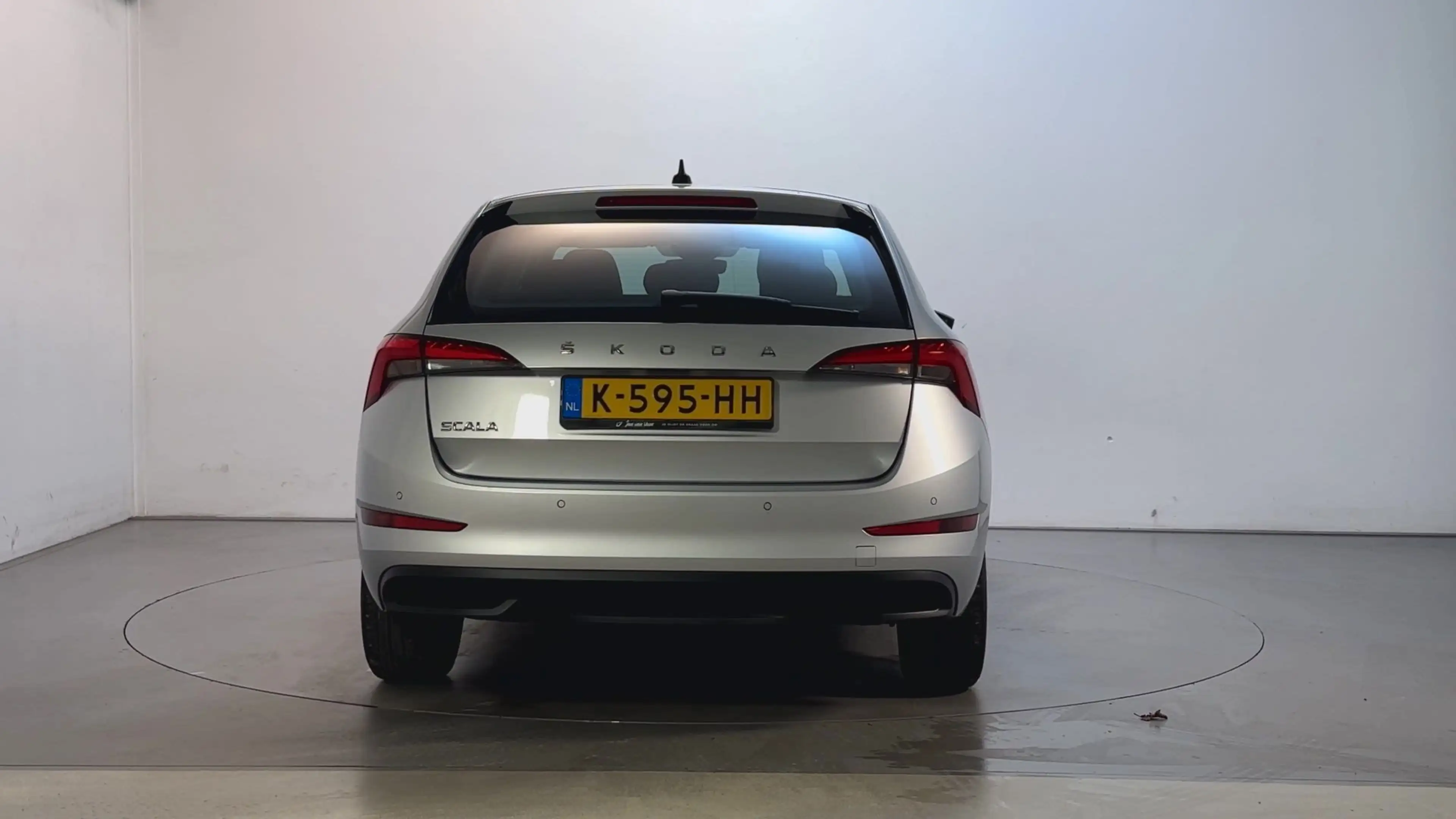 Skoda Scala 1.0 TSI 110pk Ambition Parkeersensoren Navigatie A — photo 10