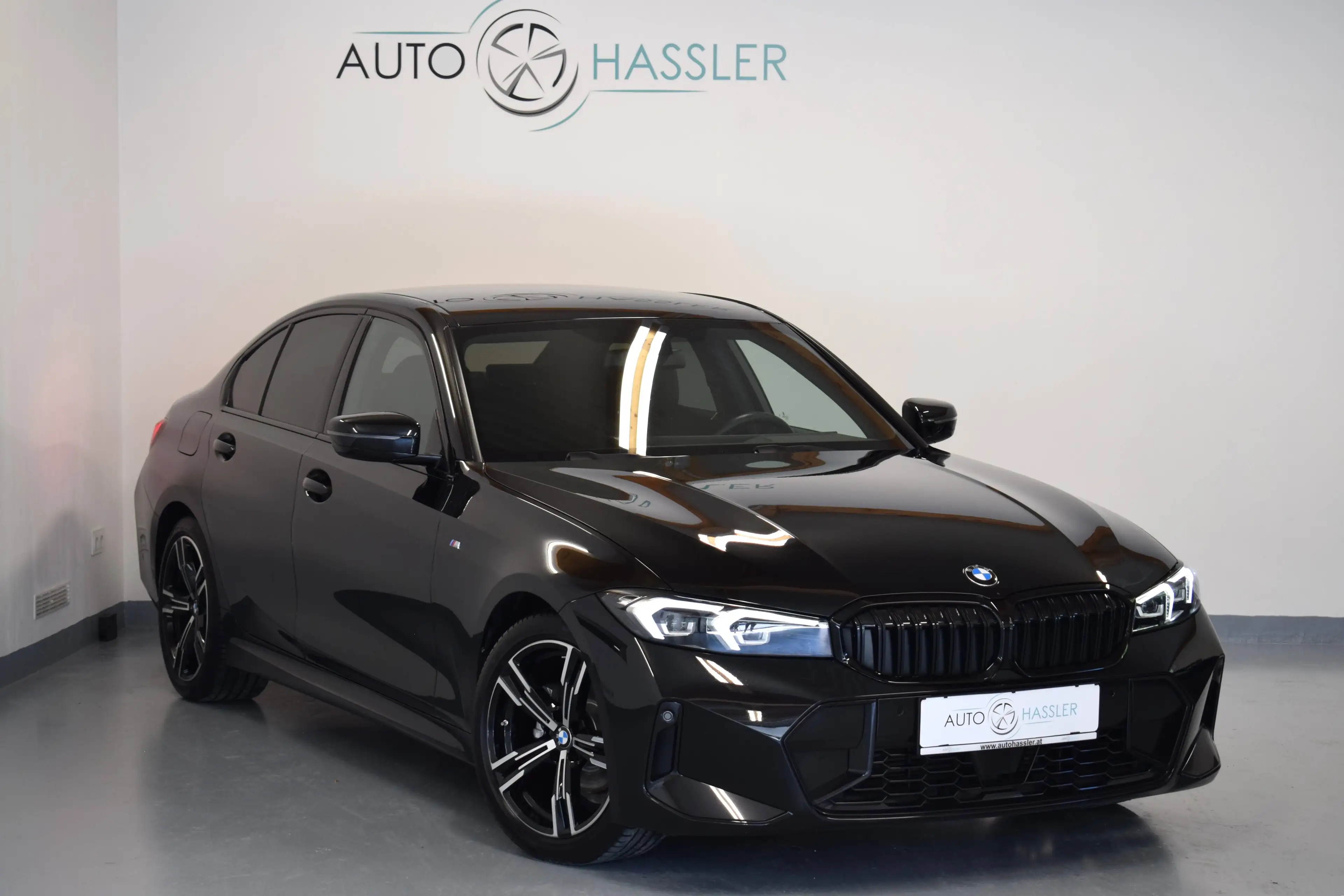 BMW 318 318 d M Sport — photo 2