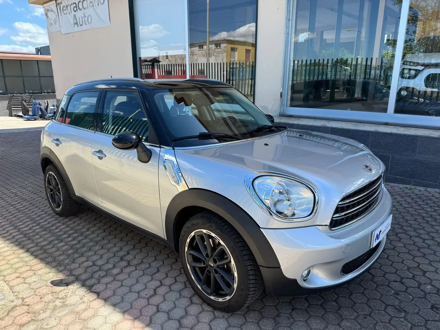 MINI Cooper D Countryman Countryman D 1.6d E6 business Ok Neopat pack luci Grigio - 2
