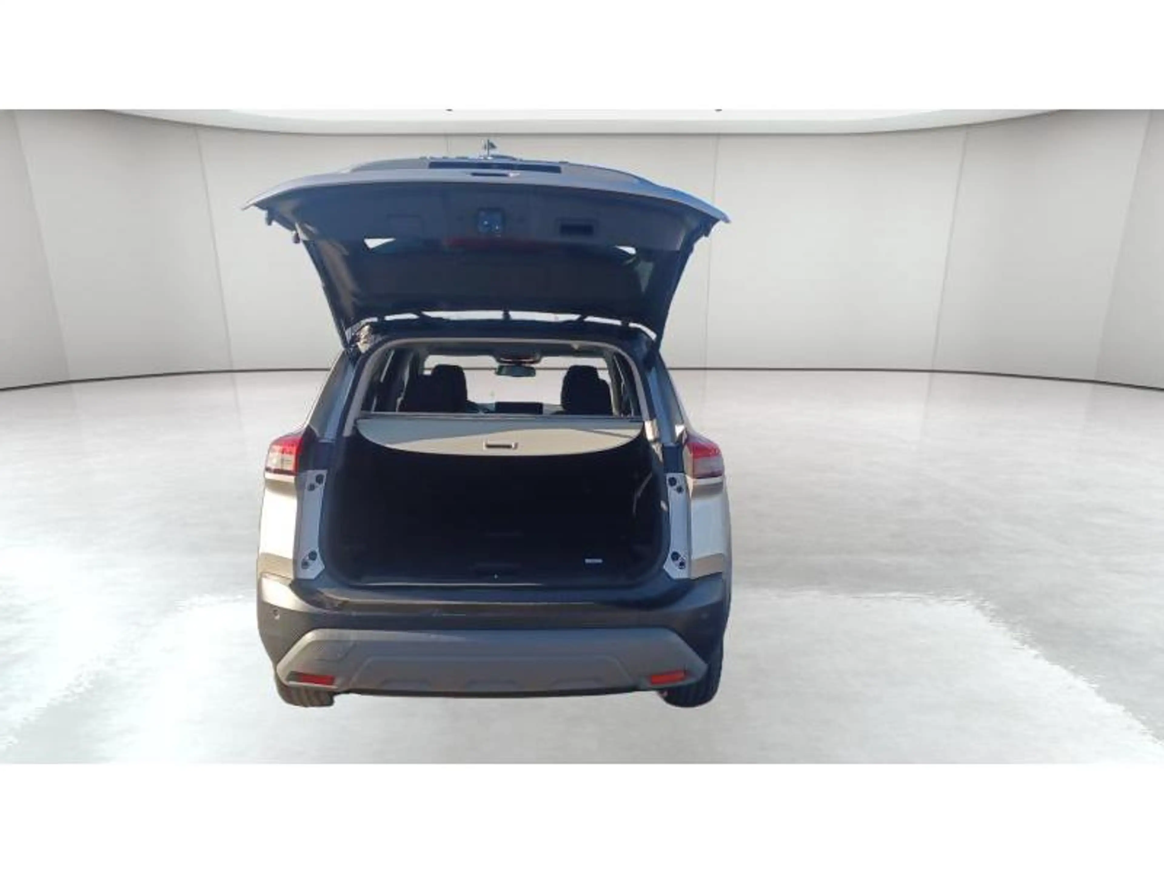 Nissan X-Trail Connecta — photo 11