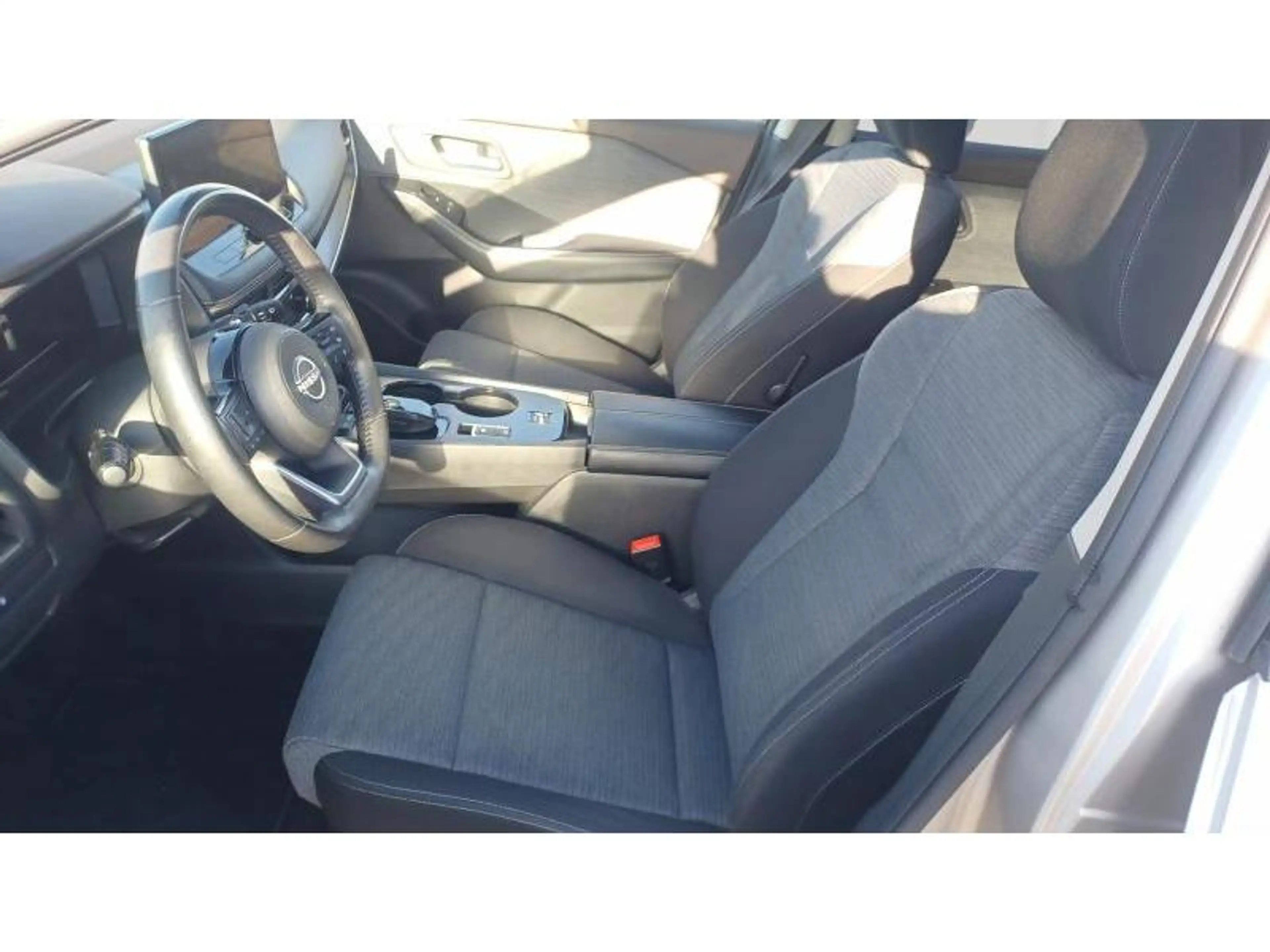 Nissan X-Trail Connecta — photo 14