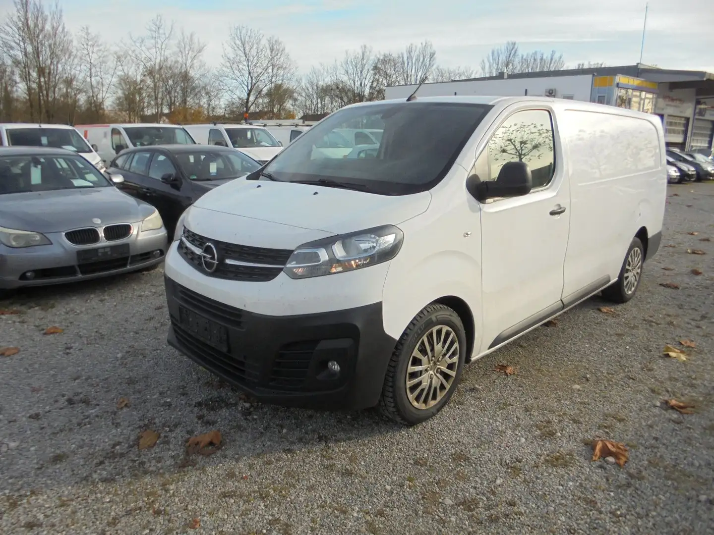 Opel Vivaro Kasten 2.0 D Edition L3 ~ 1.Hd ~ Navi ~ Biały - 1