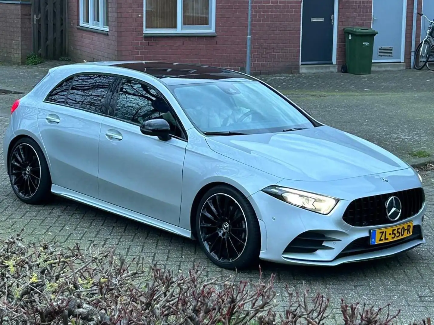 Mercedes-Benz A 180 A 180 B.Sol AMG Ni Upg Zilver - 1