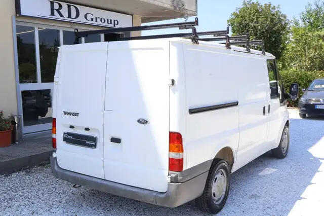 Ford Transit view 6