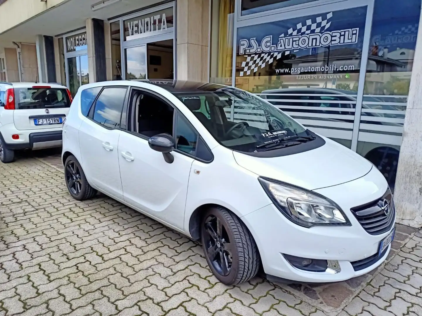 Opel Meriva 1.7 CDTI 110CV aut. Design Edition Blanc - 1