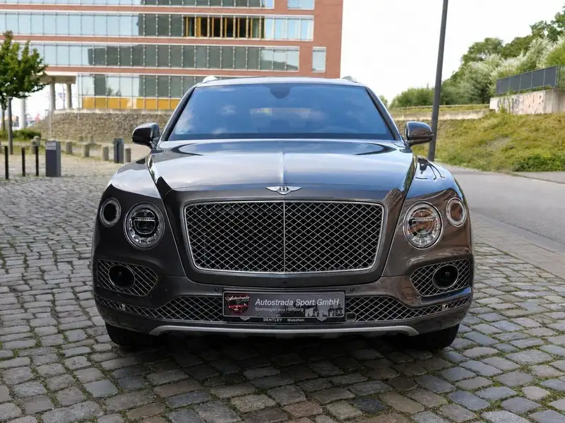 Bentley Bentayga V8 – Foto 4