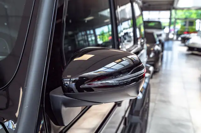 Mercedes-Benz G-Class view 14
