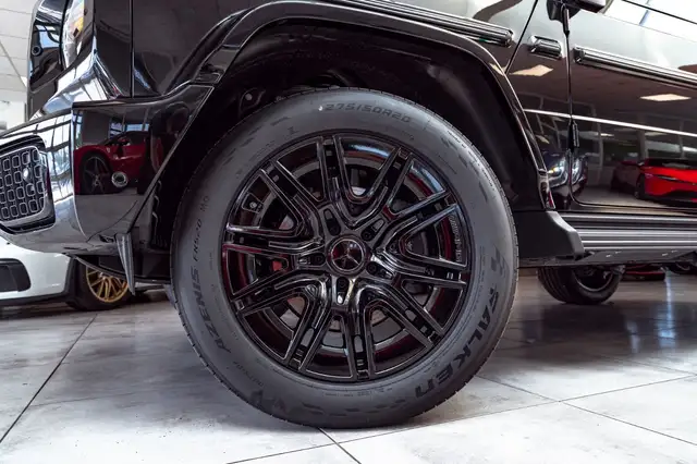 Mercedes-Benz G-Class view 13