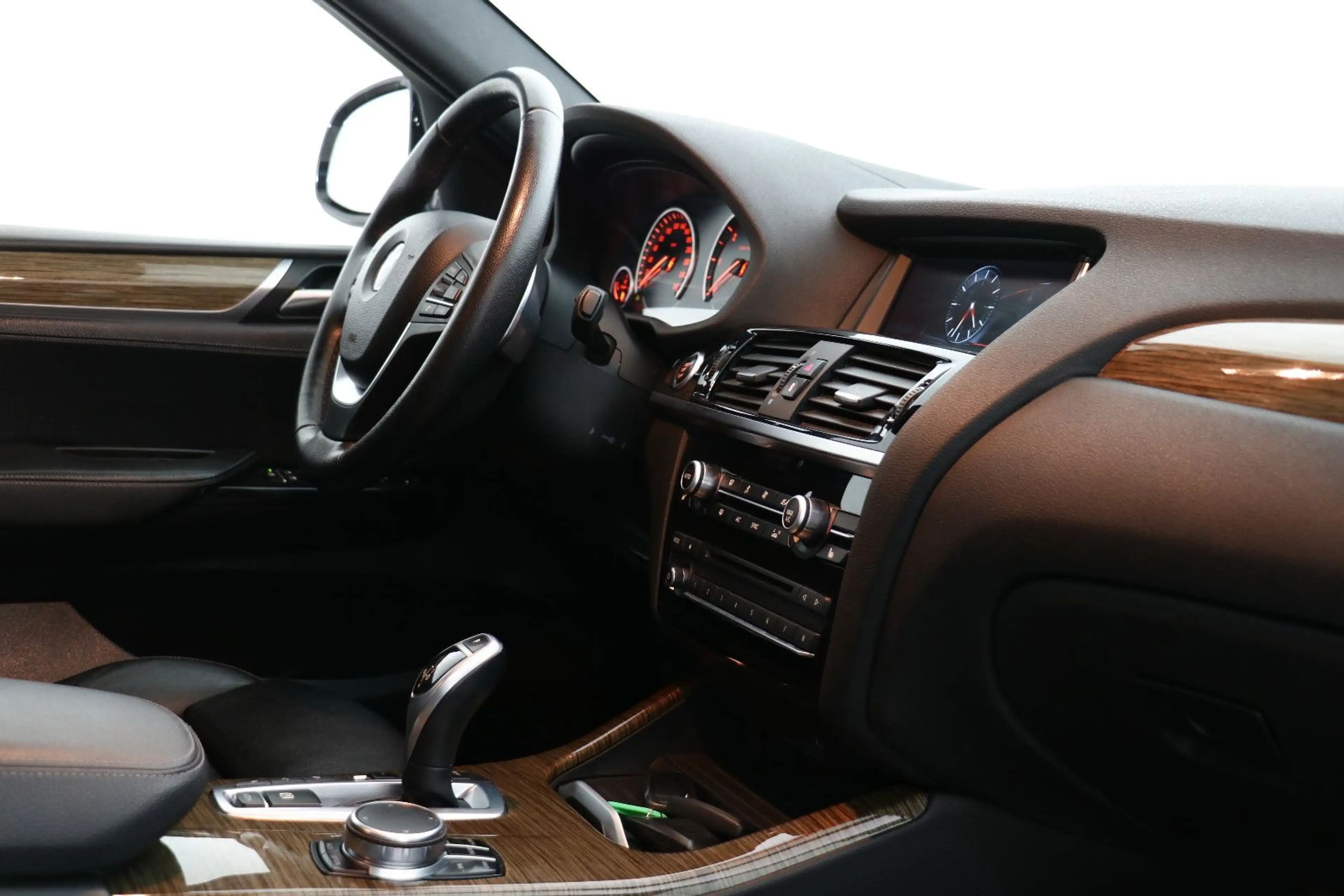 BMW X4 xDrive xLine*Standhz*Leder*LED*Schiebedach — photo 13