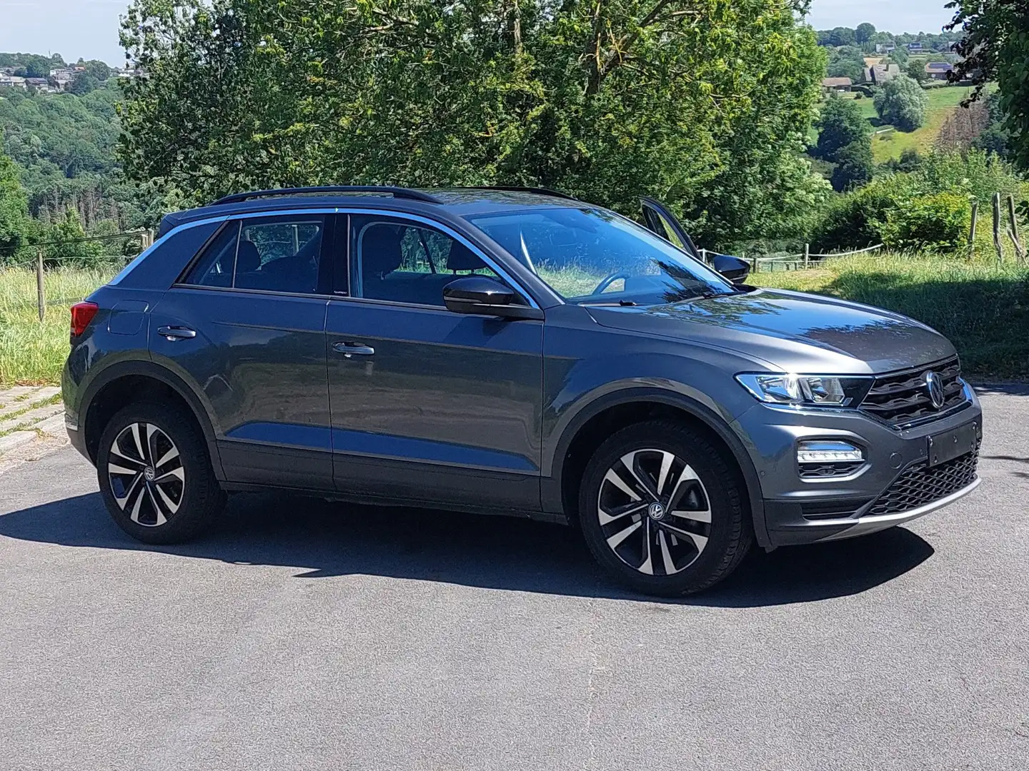 Volkswagen T-Roc T-Roc 1.0 TSI IQ.Drive OPF Gris - 1