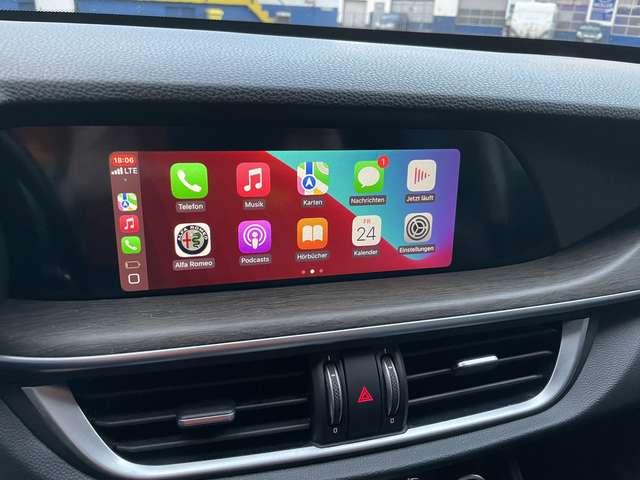 Imagine Alfa Romeo Stelvio 2.2 Diesel 16V AT8-Q4 Super