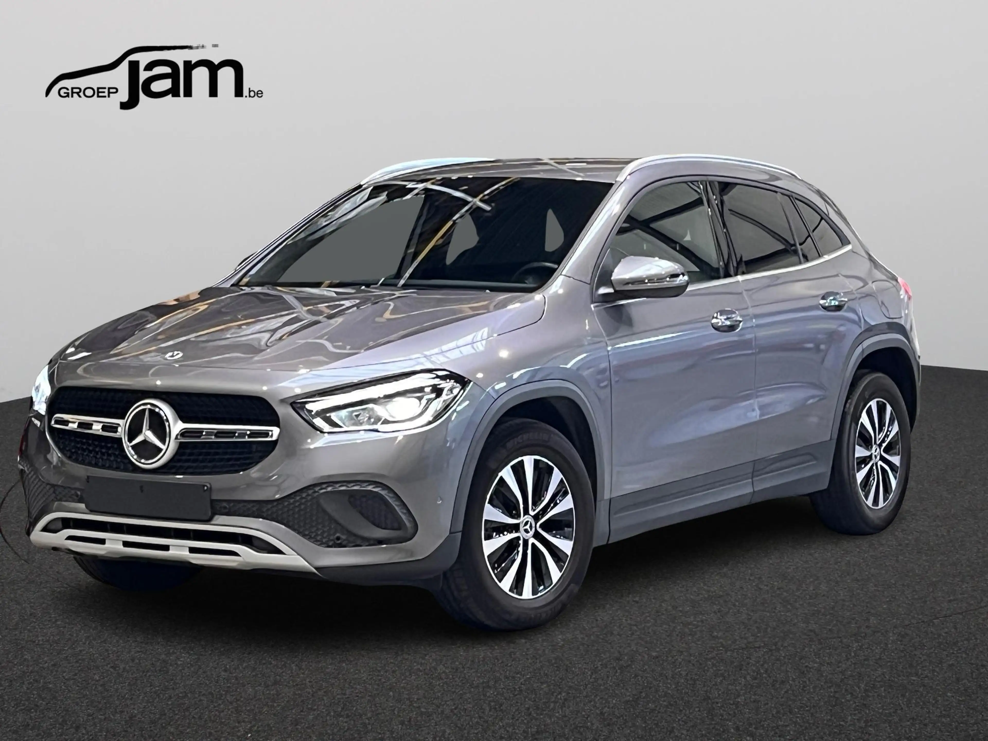 Mercedes-Benz GLA 180 met trekhaak
