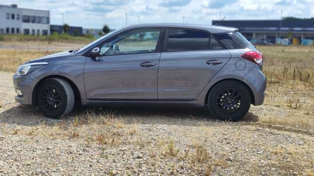 Hyundai i20 blue 1.0 T-GDI Trend